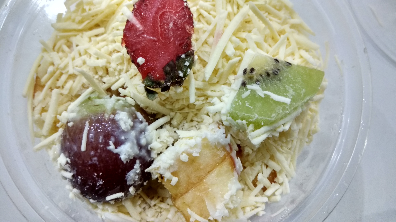 Salad Buah Makanan Favorit