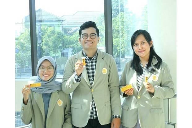 Mahasiswa UGM 'Sulap' Ceker Ayam Jadi Gel Penyembuh Patah Tulang
