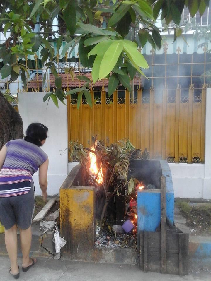 Bakar Sampah Pagi-Pagi. Sebuah Tindakan Tak Terpuji!