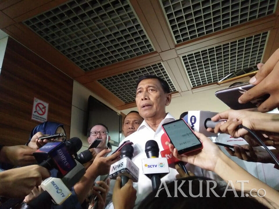 Wiranto: Pemerintah Masih Kaji Izin FPI