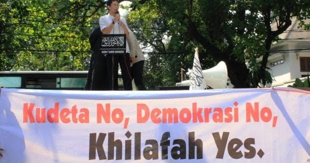 Ismail Yusanto: Pasca Pemilu, HTI Tetap Tolak Demokrasi
