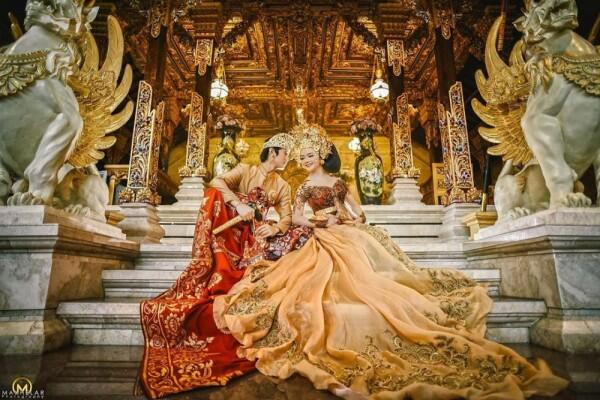10 Potret Prewed Pasangan YouTuber Bali, Putu Bahagiana dan Ayu Puspa