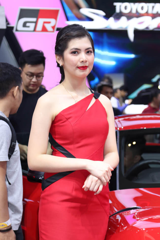 Kumpulan Foto Asli SPG Cantik di GIIAS 2019 (No Edit, No Filter)