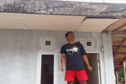 Demi Hidup, Pemegang 2 Gelar Tinju Internasional Jadi Kuli Bangunan