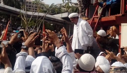 Lima Fakta seputar Isu Kepulangan Habib Rizieq Menurut Munarman