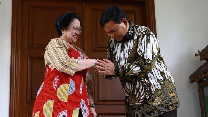 Politik Nasi Goreng Ala Megawati, Buat Prabowo Tersenyum