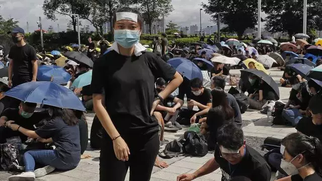 7 Fakta Triad yang Diduga Serbu Massa Aksi Pro-Demokrasi di Hong Kong