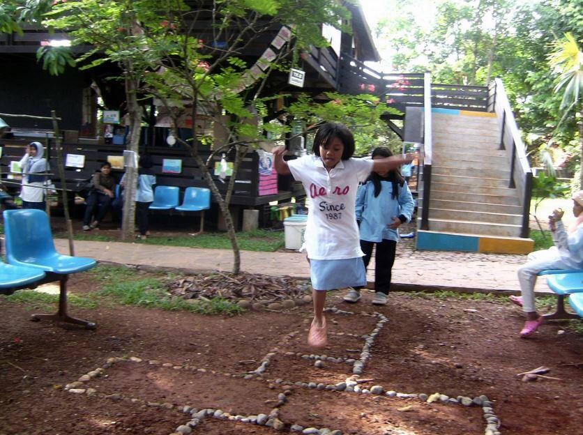 Mainan-Mainan Paling Mengesankan di Masa Kecilku