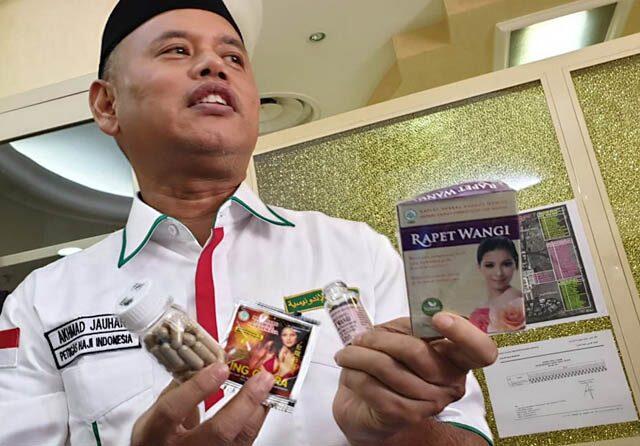 Katanya Mau Ibadah Haji, tapi kok Bawa Obat Kuat Dewasa dan Tisu Magic?