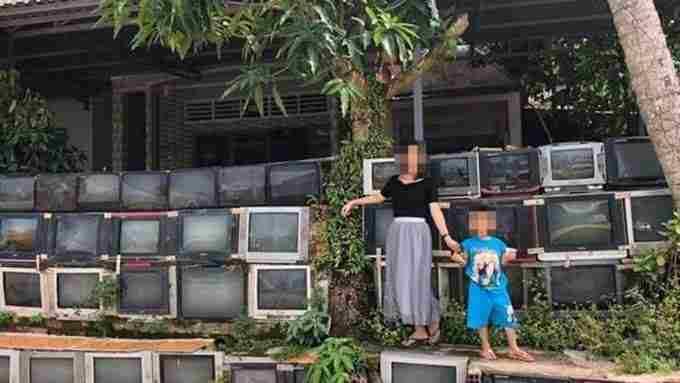 Kreasi Tiada Henti, TV Bekas Dijadikan Pagar Rumah