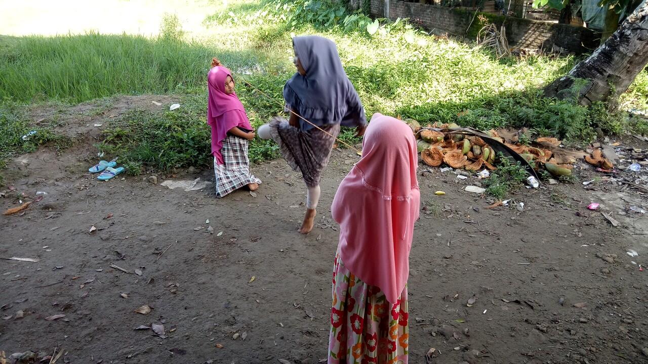 Belum Tersentuh Teknologi, Inilah 5 Mainan Jadul di Masa Kecilku