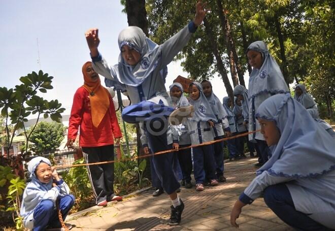 Mainan Masa Kecil Paling Favorit Versi Ane