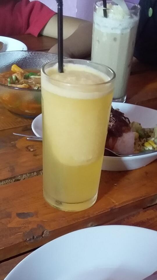 Jajan Murah Ala Cafe