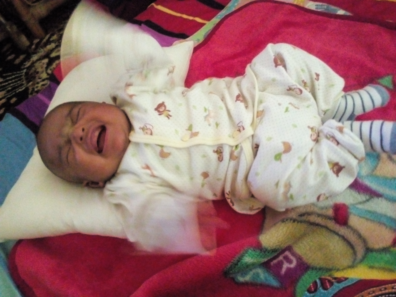Begini 5 Cara Mengatasi Bayi Sawan.
