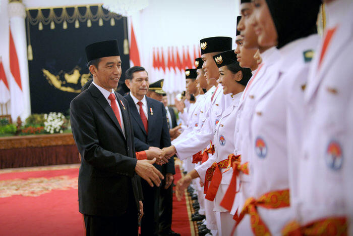 Menyorot aturan celana panjang Paskibraka putri