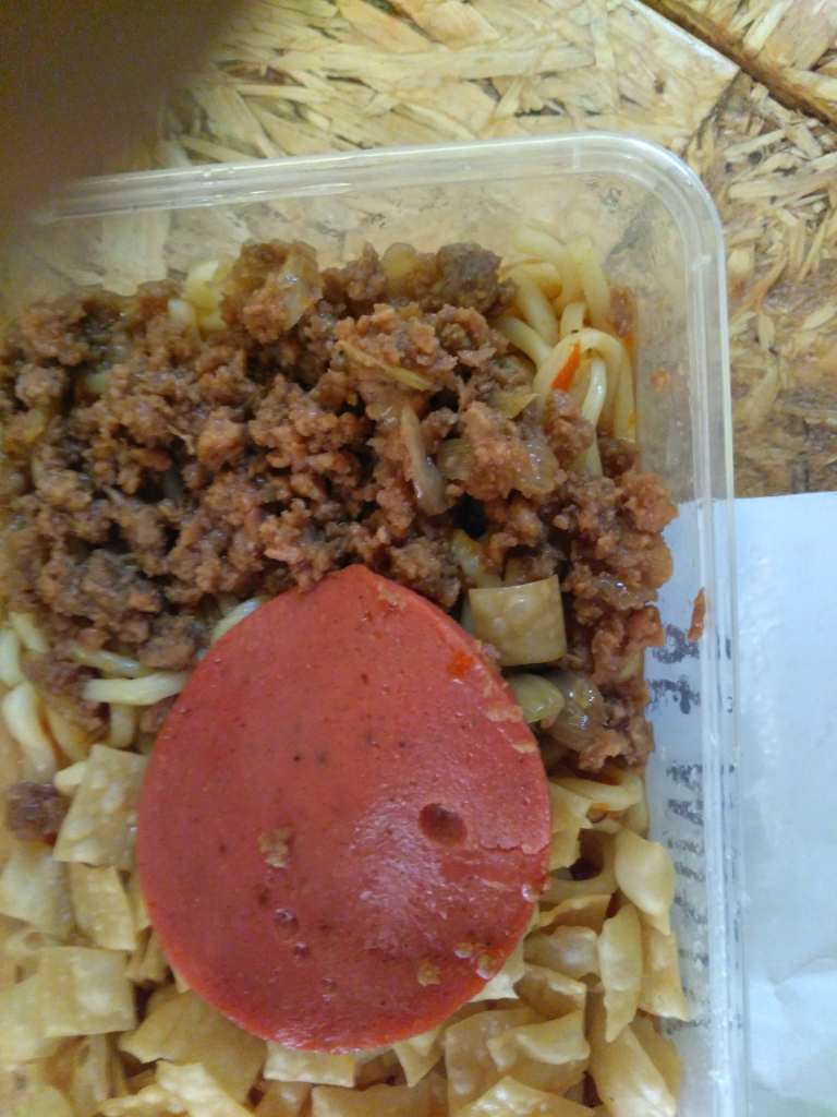 Mie Daging Komplit Dan Segelas Thai Tea Dingin Yang Menyegarkan Hari Ane