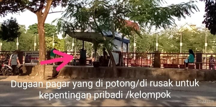 Pagar Siring Menara Pandang Banjarmasin Di Rusak Diduga Untuk Kepentingan Kelompok