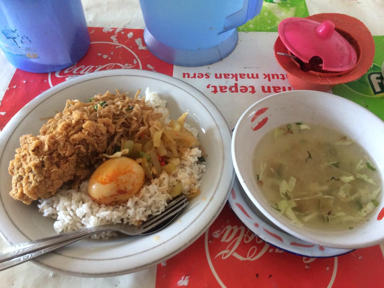 Nasi Campur Murah Meriah Yang Nikmat