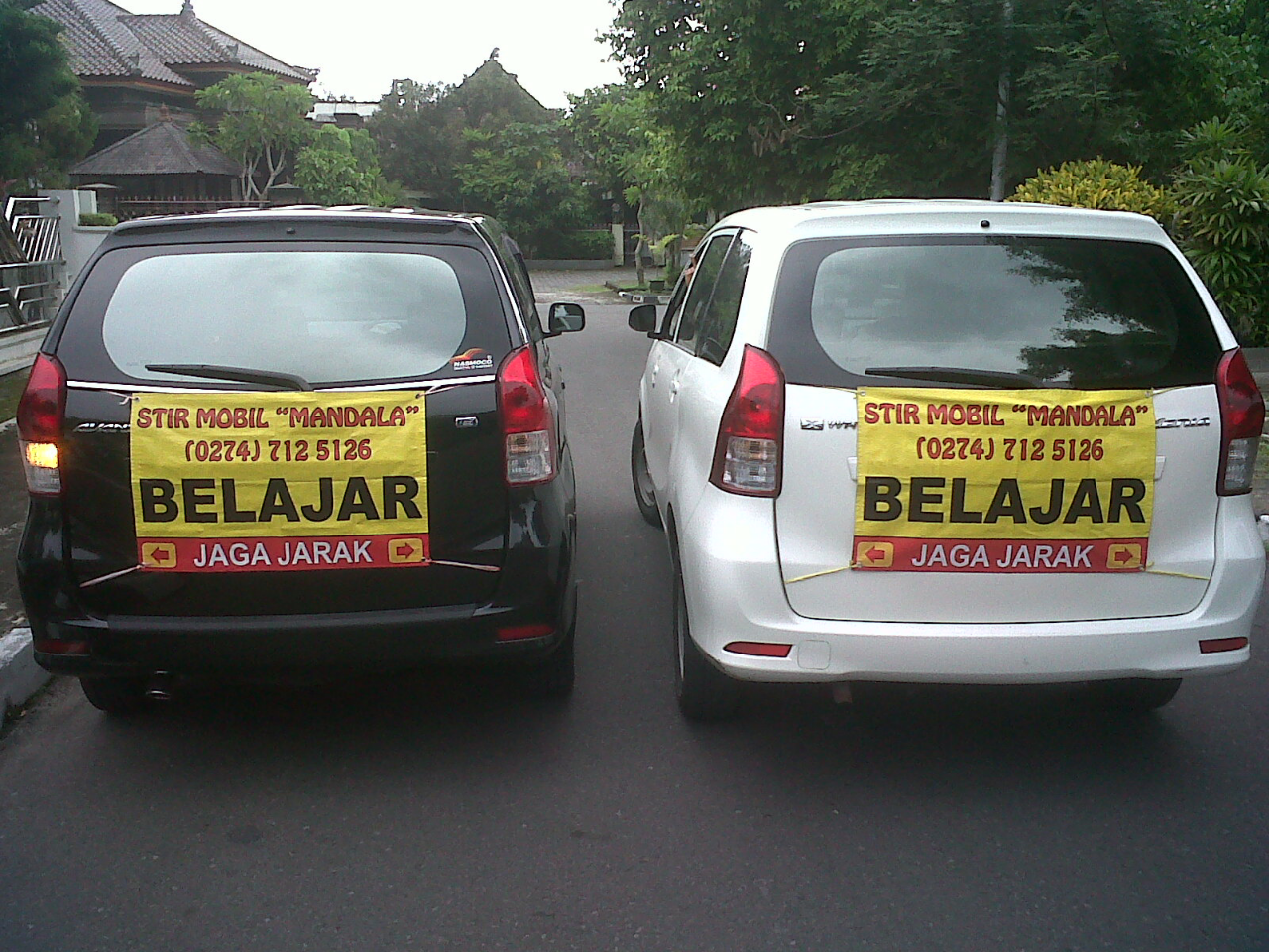 Praktek Kursus Mengemudi Kok Di Jalan Raya, Emang Boleh?