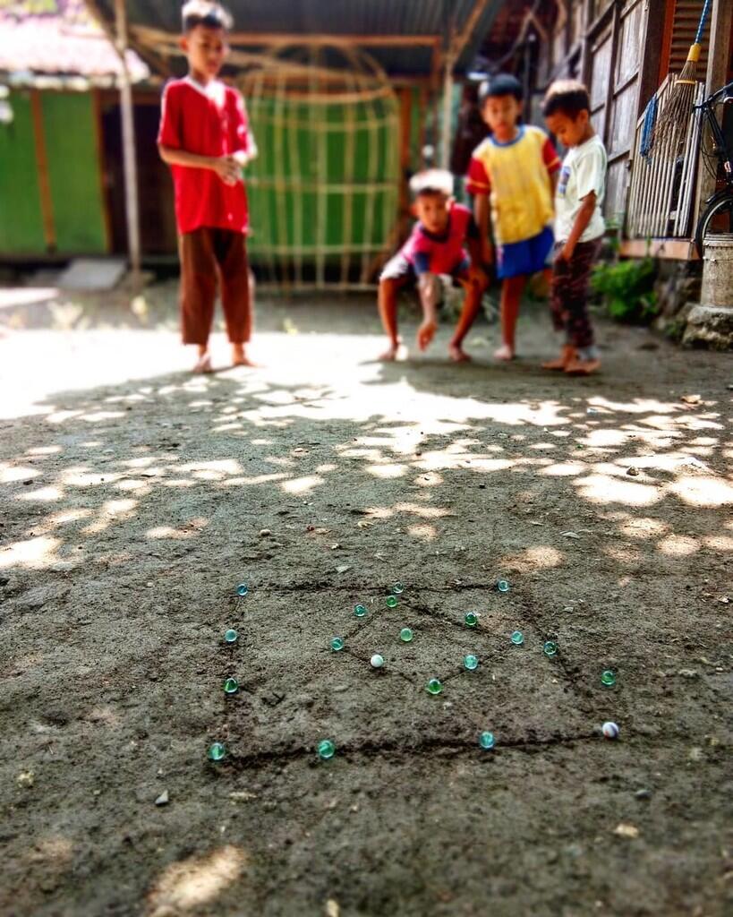 Cerita Permainan Masa Kecilku yang Asyik!