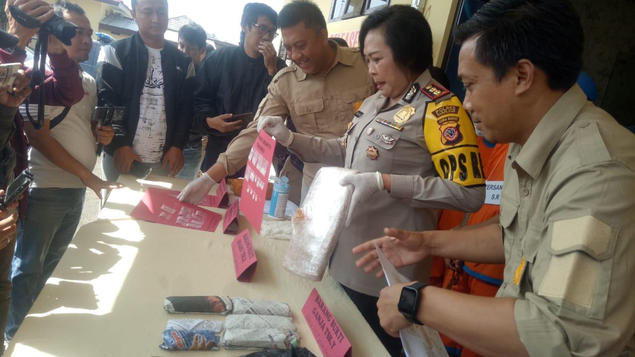 Polisi Ciduk IRT Pengedar Sabu di Cianjur