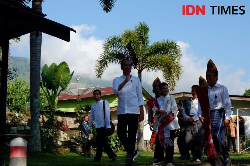 Jokowi Sampai ‘Melongo’ Dengar Cerita Batak Makan Orang