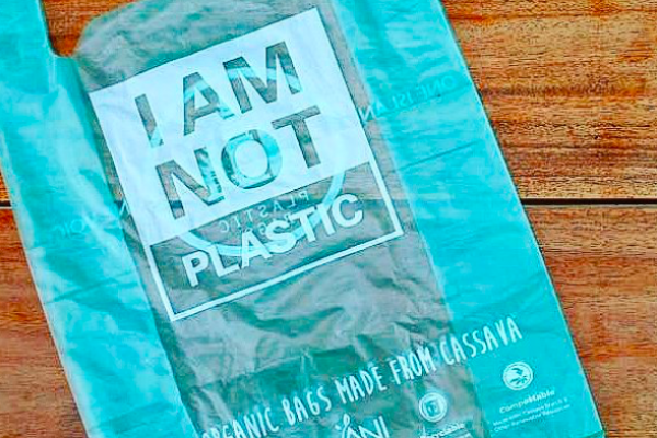 Pembagian Daging Kurban Tanpa Plastik Bisakah?