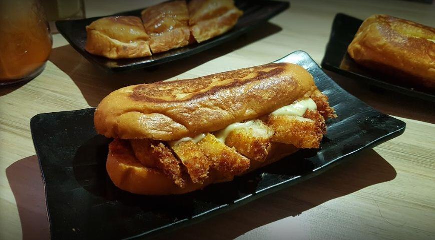 5 CAFÉ HITS YANG COZY DI MOJOKERTO