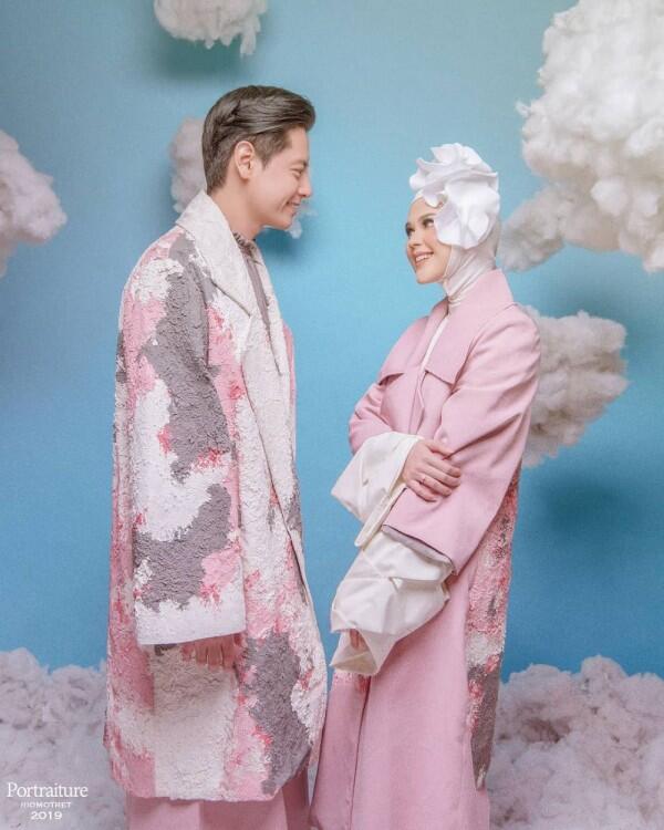Tak Hanya Adat, 7 Foto Prewedding Cut Meyriska & Roger yang Kekinian