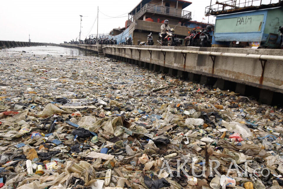 Dinas LH DKI: Enggak 'Apple to Apple' Bandingkan Anggaran Sampah DKI dan Surabaya
