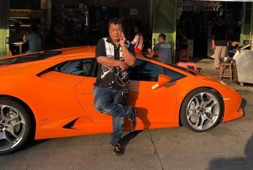Hotman Paris Gelar Sayembara Berhadiah Mobil Lamborghini