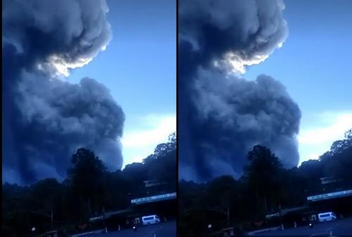 Gunung Tangkuban Parahu Kembali Erupsi Pagi Ini