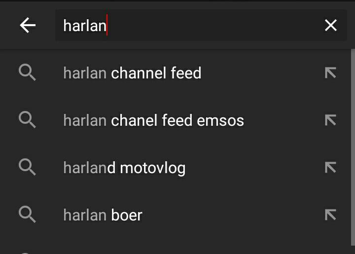 Bocah Bagikan Selebaran Channel Youtube Demi Biayai Orangtua Naik Haji