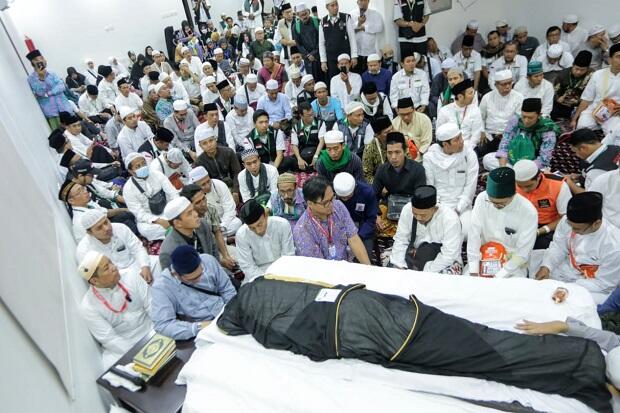 PBNU Intruksikan Pengurus dan Pesantren Gelar Salat Ghaib dan Tahlil untuk Mbah Moen
