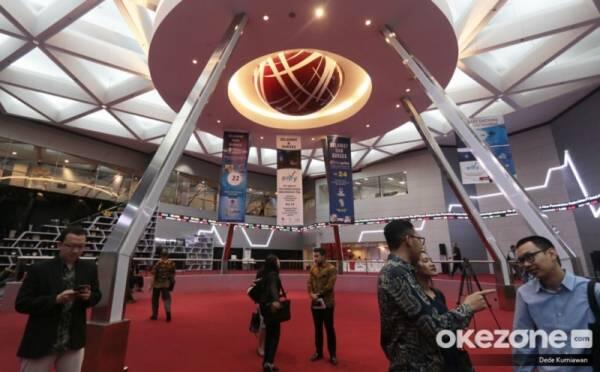 Dibuka Anjlok 1,4%, IHSG Terjun Bebas ke 6.087