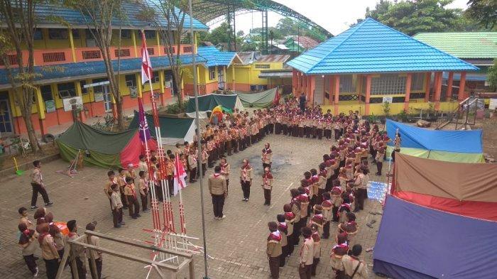 Cinta Tunas Kelapa