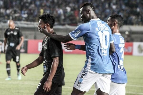 Kalah Tiga Kali Beruntun, Ada Apa dengan Persib?