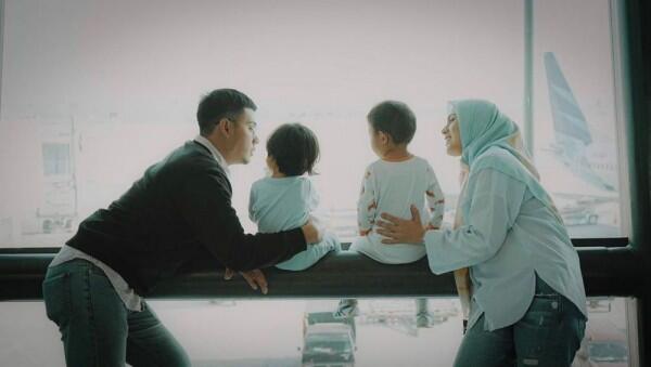 10 Potret Harmonis Nycta Gina dengan Rizky Kinos, Family Goals!