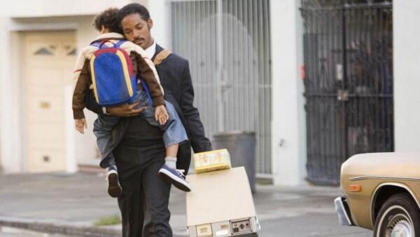 5 Alasan Kamu Perlu Nonton Film The Pursuit of Happyness