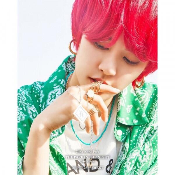 Disebut Sebagai The Next Amber f(x), 10 Potret Miya GWSN yang Boyish!