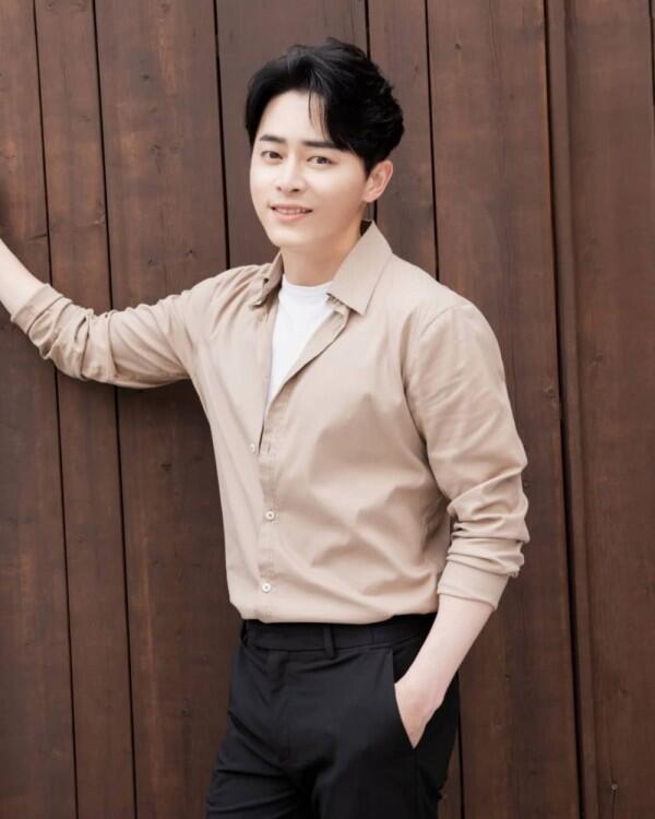 10 Perjalanan Karier Jo Jung Suk, Lawan Main Yoona dalam Film E.X.I.T