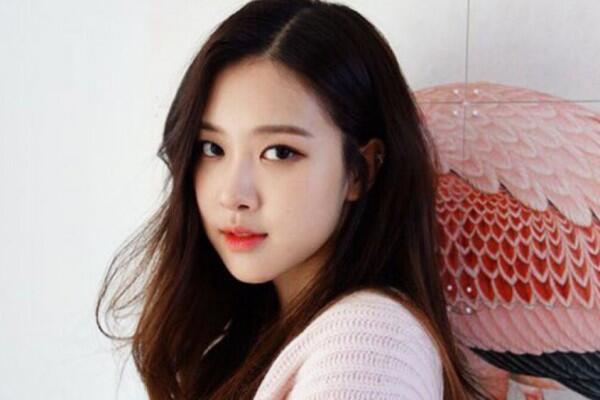 Girls, Ini 5 Lip Cushion yang Cocok untuk Riasan Ombre Lips