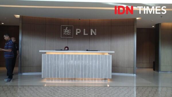 Duh, Gaji Karyawan PLN Bakal Dipotong Gegara Pemadaman Listrik Massal
