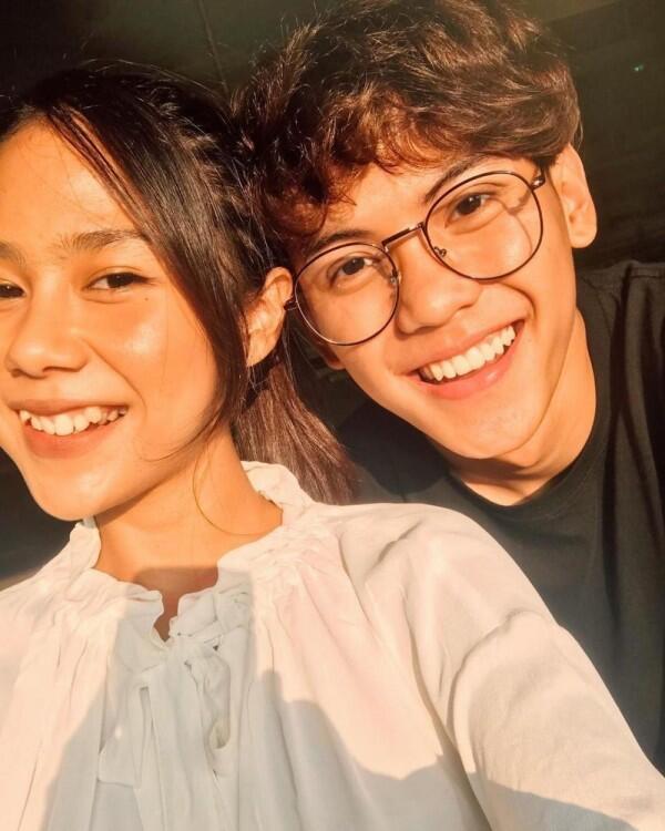 10 Potret Mesra Nadin Amizah dan Sang Pacar, Gemas Banget!