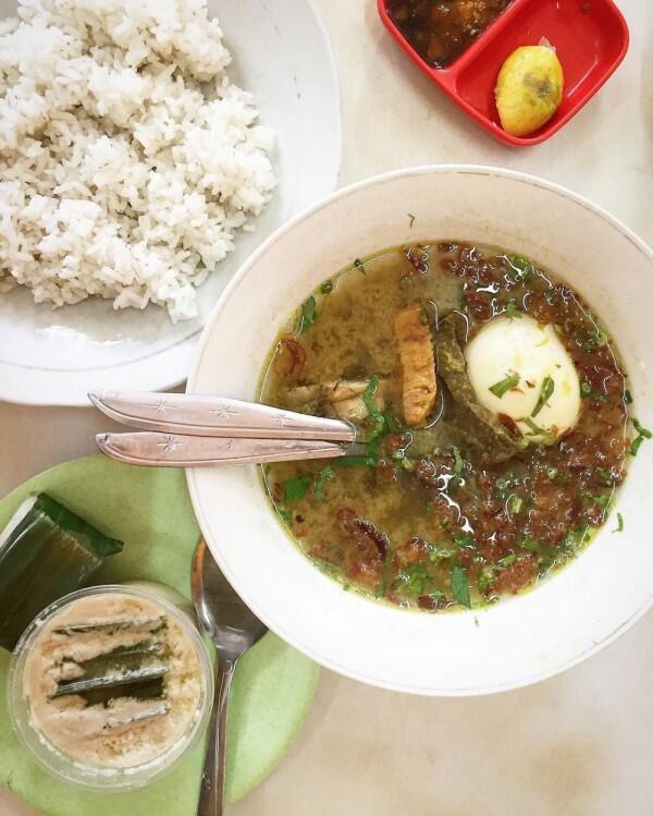 5 Rekomendasi Soto Daging di Surabaya yang Bakal Bikin Kamu Ketagihan