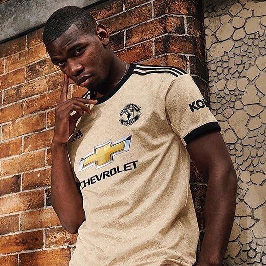 Jersey ketiga dari Top Six liga inggris, mana yang terbaik?