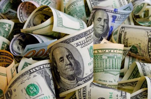 Yuan China Bantu Dolar AS Menguat