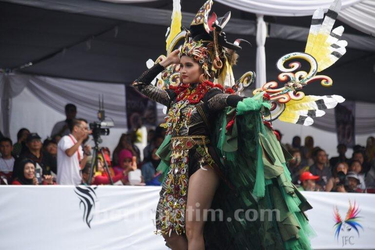 FPI: Stop Jember Fashion Carnaval!