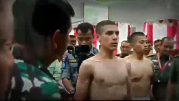 Enzo Zenz Allie, Taruna Akmil Keturunan Prancis Pintar Mengaji
