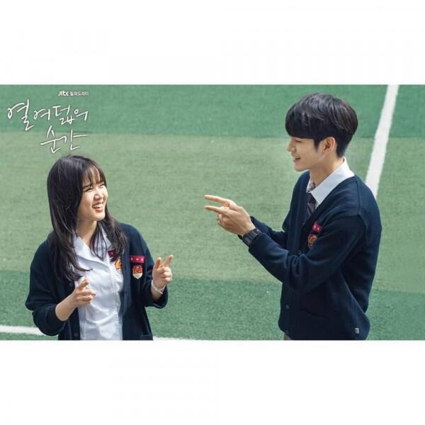 10 Potret Kedekatan Ong Seongwu & Kim Hyanggi dalam Drama Moment of 18